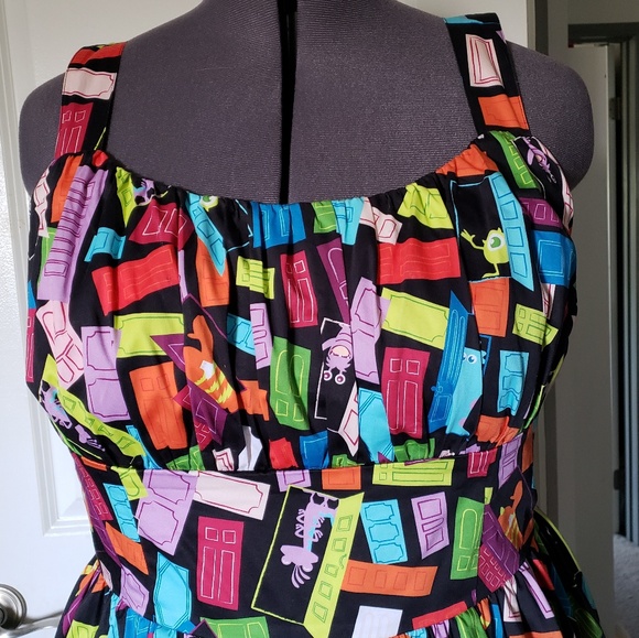 SOLD...Disney  Monsters Inc dress size 1x - Picture 4 of 8